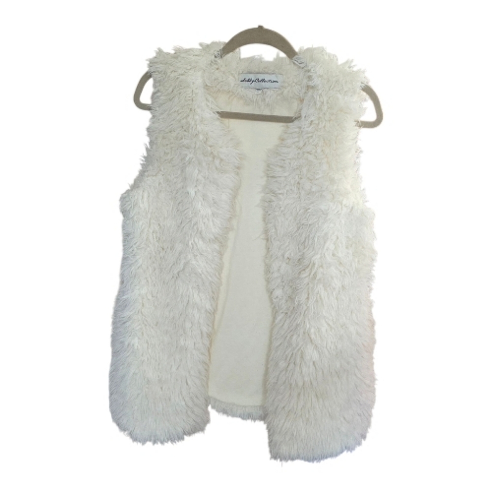 Fluffy White Vest - Picture 3 of 5